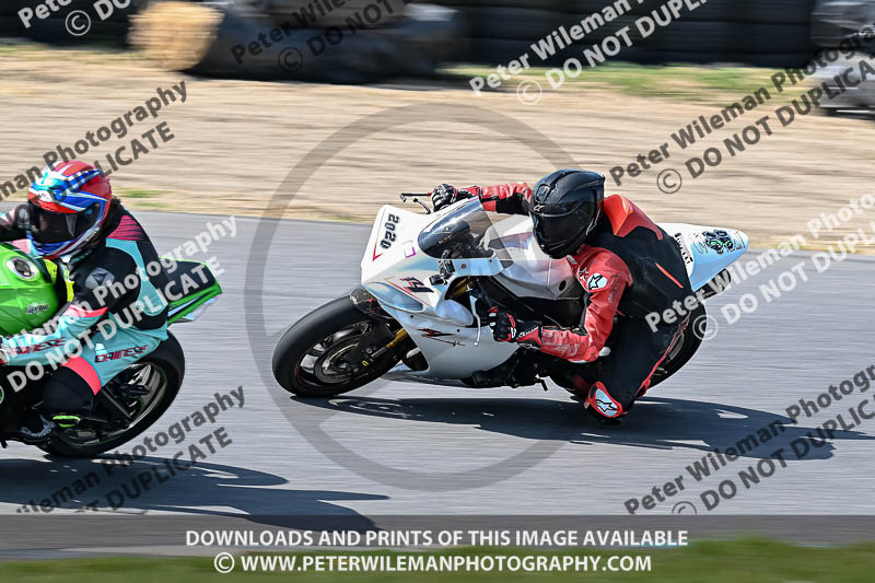 enduro digital images;event digital images;eventdigitalimages;lydden hill;lydden no limits trackday;lydden photographs;lydden trackday photographs;no limits trackdays;peter wileman photography;racing digital images;trackday digital images;trackday photos